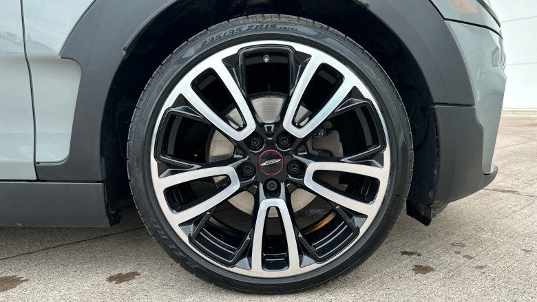 MINI Clubman 1.5 Cooper Sport 6dr Auto [Comfort/Nav+ Pack] Petrol Estate